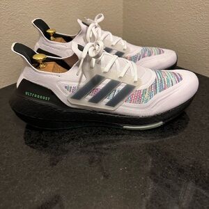💥💥 Adidas Ultra Boost 21 Color: White Multicolor Men’s Size 12
